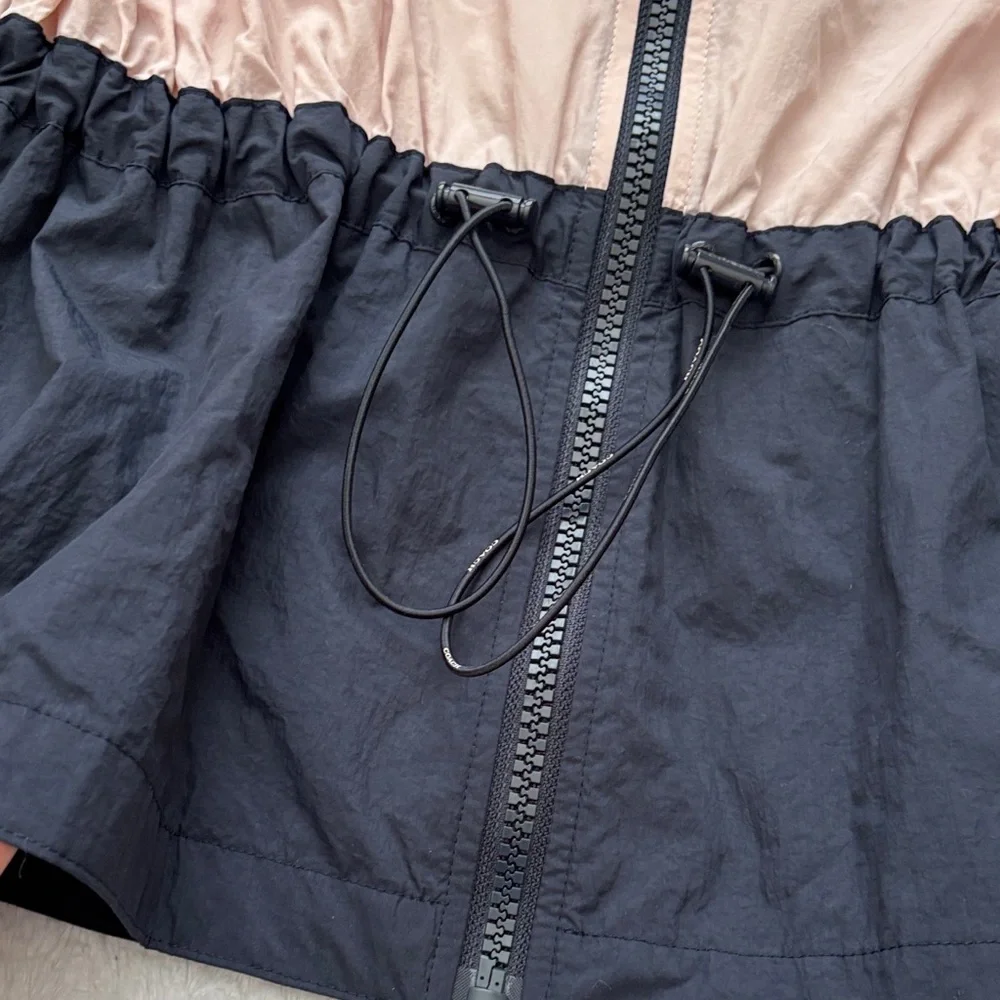 COACH raincoat/jacket- pink/blue/cream - Picture 4 of 10